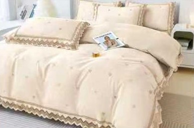 Одеяло с простыней и наволочками Koloco 164-205 Одеяло с простыней и наволочками Koloco 164-205