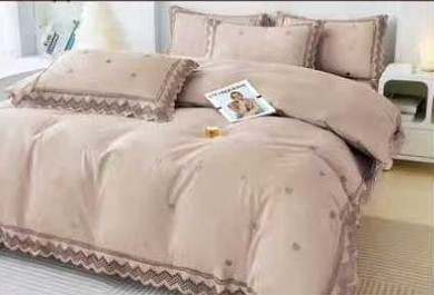 Одеяло с простыней и наволочками Koloco 164-205 Одеяло с простыней и наволочками Koloco 164-205