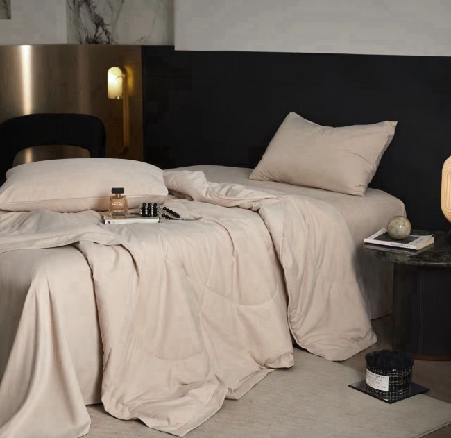 Одеяло Mency Бархатный сатин с простыней и наволочками ODMENBS005 Одеяло Mency Бархатный сатин с простыней и наволочками ODMENBS005