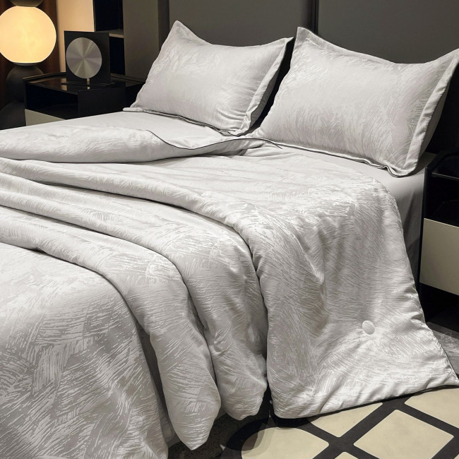 Покрывало Mency Сатин Люкс с простыней и наволочками POMENSL Покрывало Mency Сатин Люкс с простыней и наволочками POMENSL