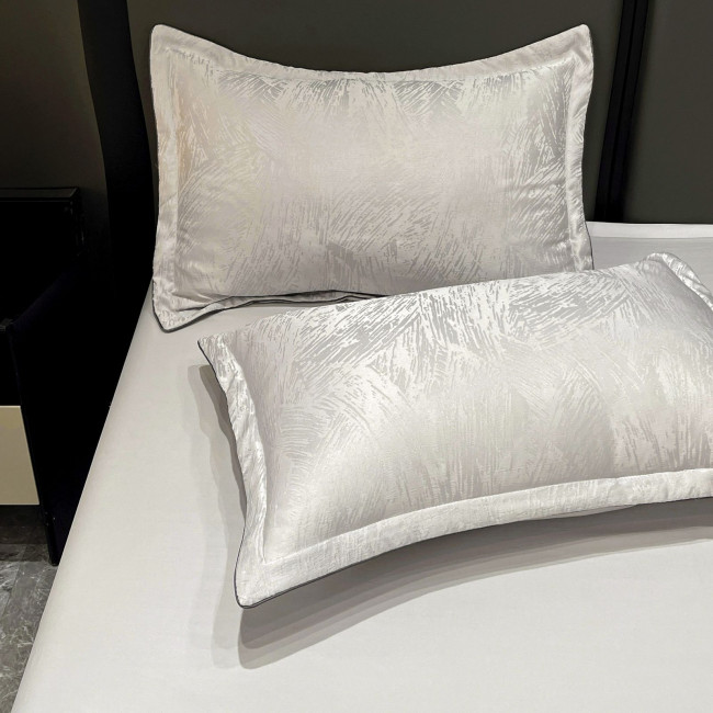 Покрывало Mency Сатин Люкс с простыней и наволочками POMENSL Покрывало Mency Сатин Люкс с простыней и наволочками POMENSL