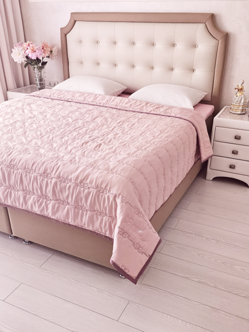 Покрывало Denvol Бабочки POKDEN003 (Розовое) Покрывало Denvol Бабочки POKDEN003 (Розовое)