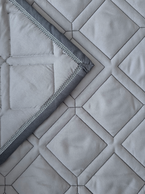 Покрывало Denvol Ромб POKDEN004 (Серое)