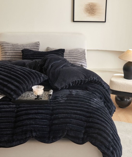 Меховой КПБ Mency Полоска Однотонный MMENPO05 цвет Черный Меховой КПБ Mency Полоска Однотонный MMENPO05 цвет Черный