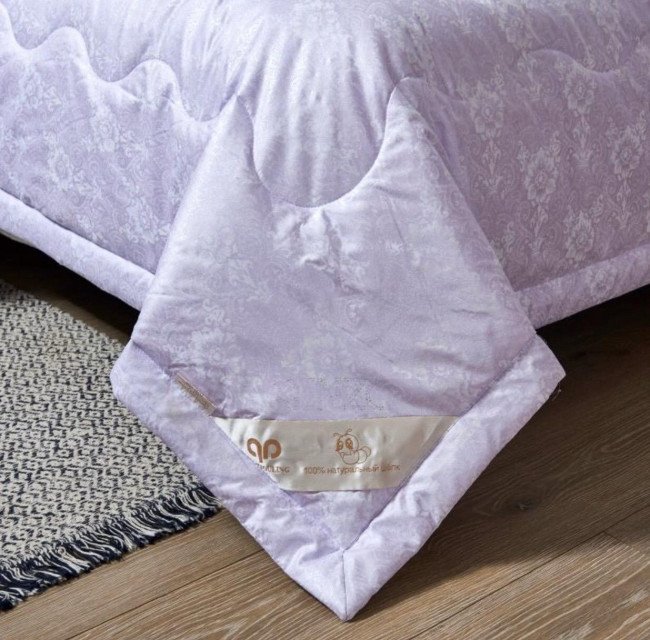 Одеяло Шелк средней плотности