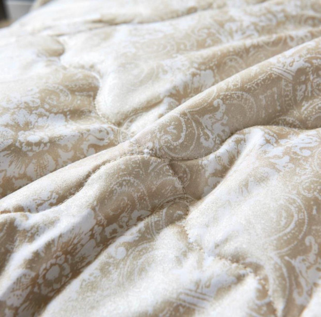 Одеяло Шелк средней плотности