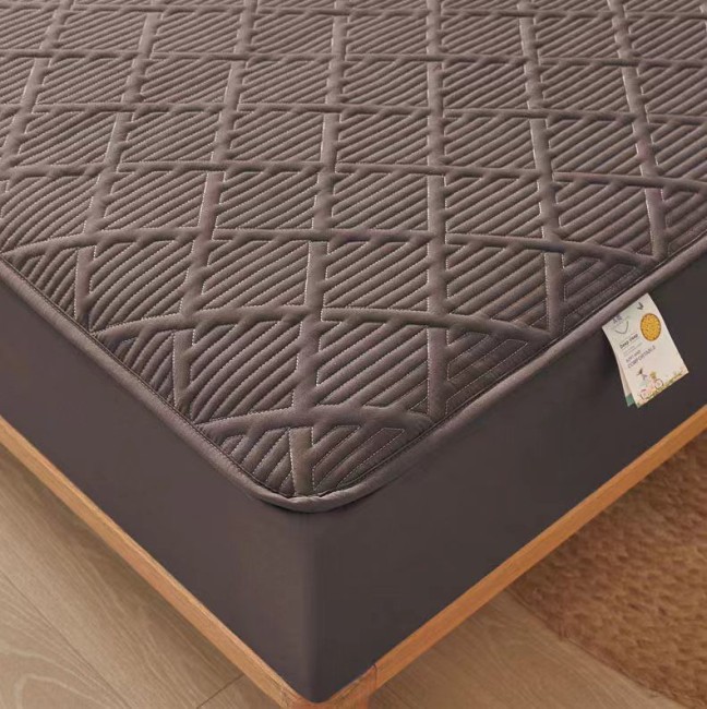 Наматрасник Mency стеганый с бортом без наволочек NAMSR06 (Шоколадный) Наматрасник Mency стеганый с бортом без наволочек NAMSR06 (Шоколадный)