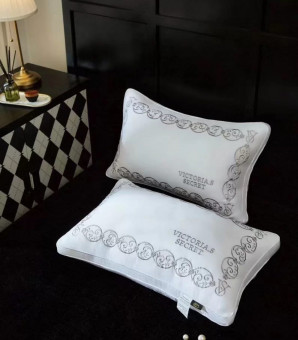 Подушка Victoria,s Secret 50x70 2шт 163-3