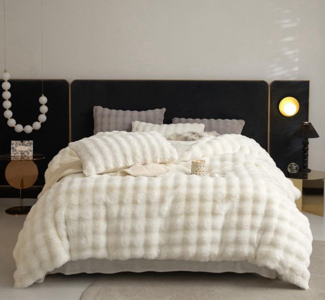 Меховой КПБ Mency Кубик MMENK04 цвет Кремовый Меховой КПБ Mency Кубик MMENK04 цвет Кремовый