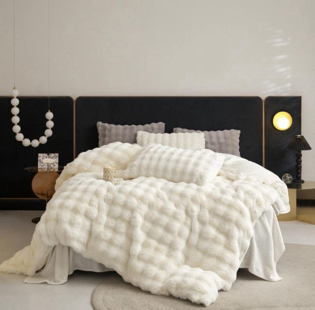 Меховой КПБ Mency Кубик MMENK04 цвет Кремовый Меховой КПБ Mency Кубик MMENK04 цвет Кремовый