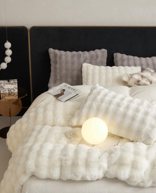 Меховой КПБ Mency Кубик MMENK04 цвет Кремовый Меховой КПБ Mency Кубик MMENK04 цвет Кремовый