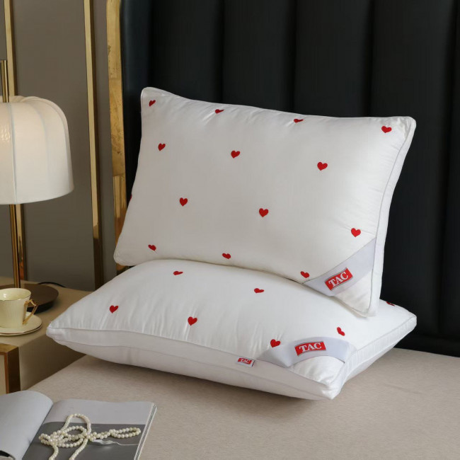 Подушка Tac Сердечки POTACS01 Подушка Tac Сердечки POTACS01