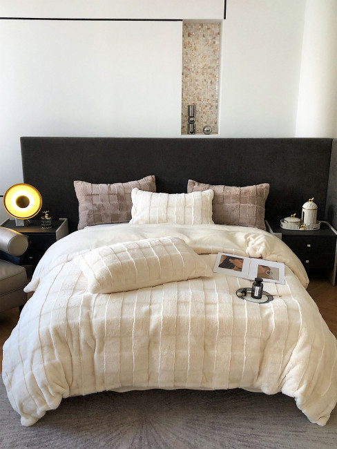 КПБ меховое MENCY с простыней и наволочками MENMEX КПБ меховое MENCY с простыней и наволочками MENMEX