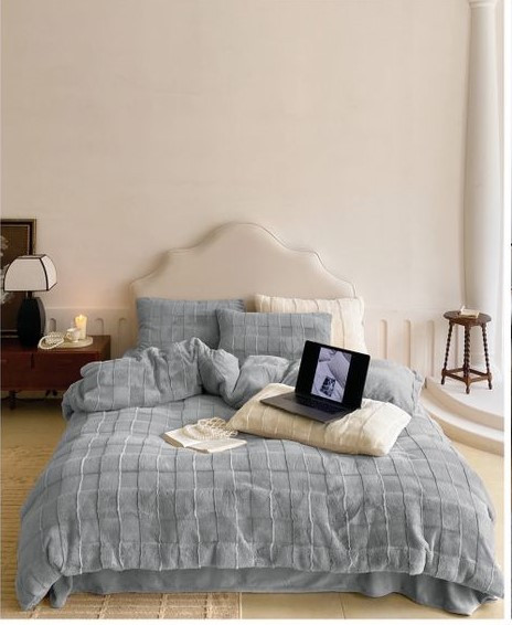 КПБ меховое MENCY с простыней и наволочками MENMEX КПБ меховое MENCY с простыней и наволочками MENMEX