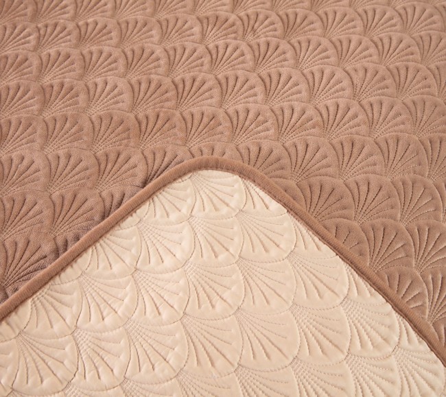 Покрывало VELUR РАКУШКА с наволочками цвет Пудровый POKVLRN13