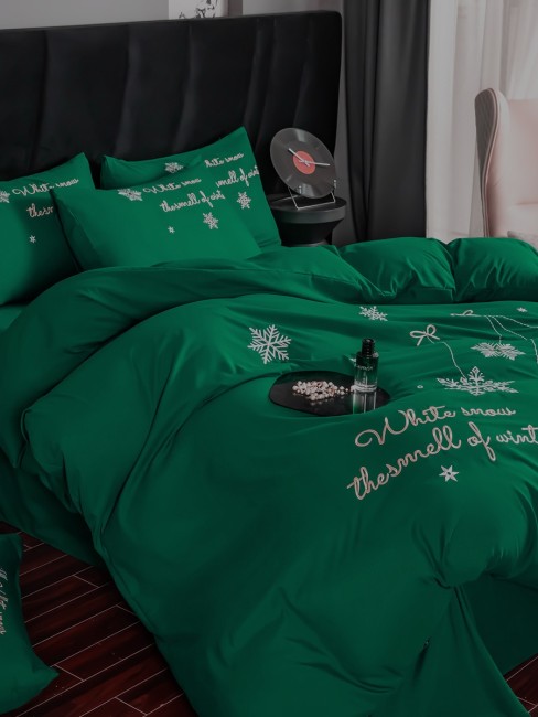 КПБ Rus Bella однотонный с вышивкой в коробке RUBB022