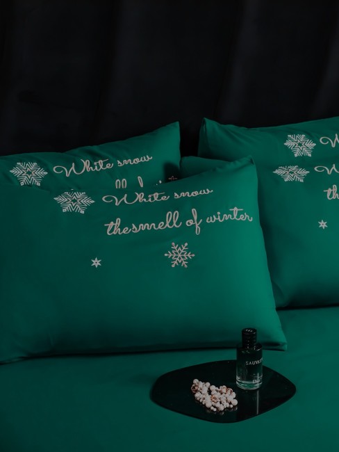 КПБ Rus Bella однотонный с вышивкой в коробке RUBB022