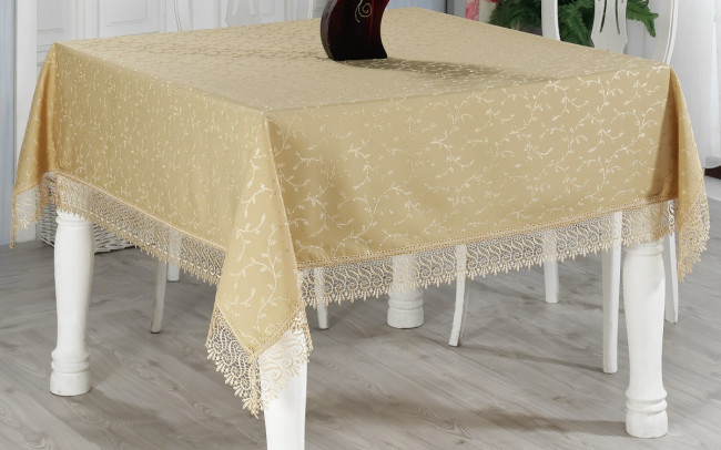 Скатерть EVDY KDK с гипюром квадратная 160x160 см