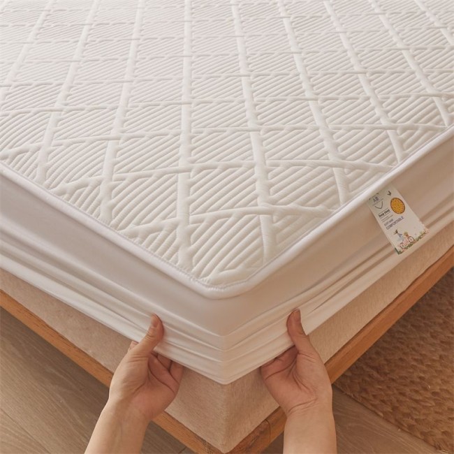 Наматрасник Mency стеганый с бортом без наволочек NAMSR01 (Белый) Наматрасник Mency стеганый с бортом без наволочек NAMSR01 (Белый)