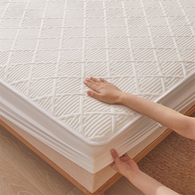 Наматрасник Mency стеганый с бортом без наволочек NAMSR01 (Белый) Наматрасник Mency стеганый с бортом без наволочек NAMSR01 (Белый)