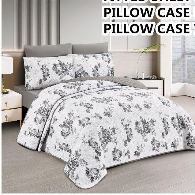 Одеяло стеганное с простыней на резинке и наволочками 4шт Koloco 192-2