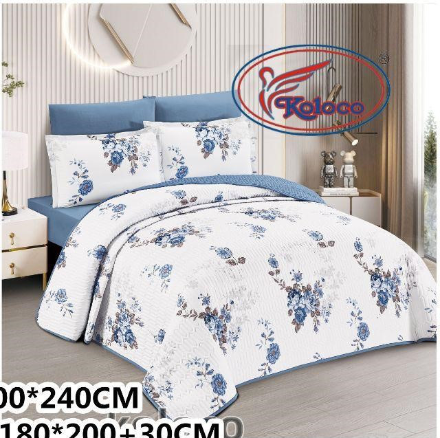 Одеяло стеганное с простыней на резинке и наволочками 4шт Koloco 192-2