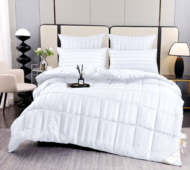 Одеяло Alanna Страйп-сатин с простыней и наволочками Зима ODALASS001 Одеяло Alanna Страйп-сатин с простыней и наволочками Зима ODALASS001