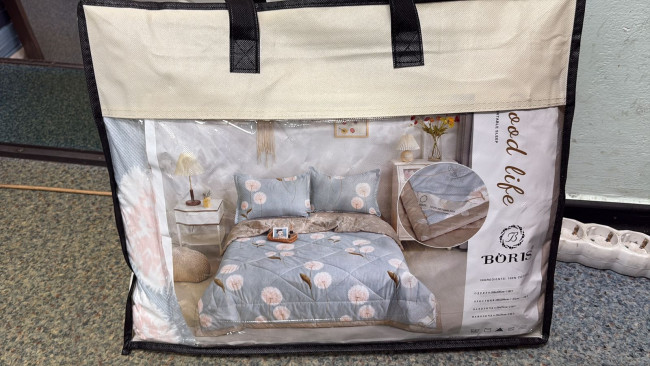 Одеяло Boris с простыней на резинке и наволочками ODBORNR013