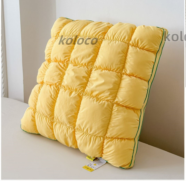 Подушка Koloco 70x70 132-38 Подушка Koloco 70x70 132-38