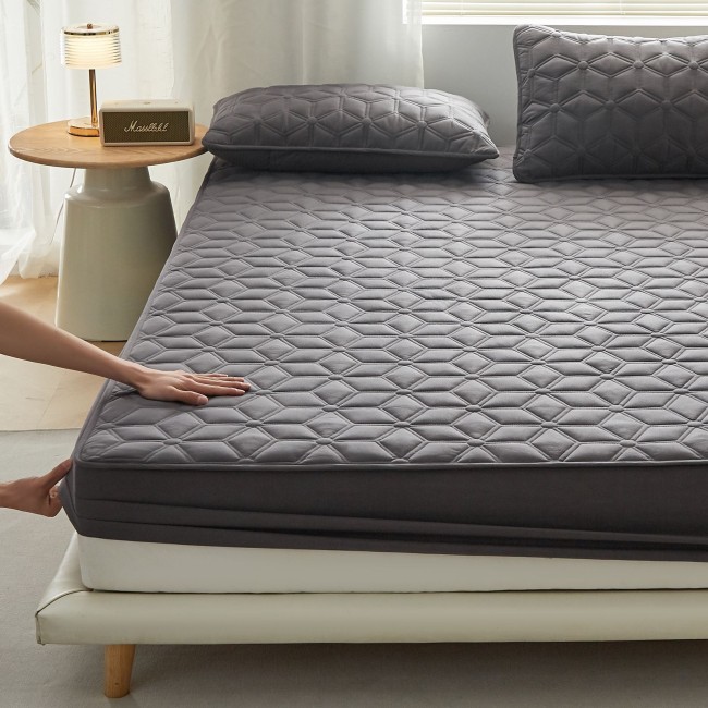 Наматрасник стеганный Mency Микрогель без наволочек NAMSM01