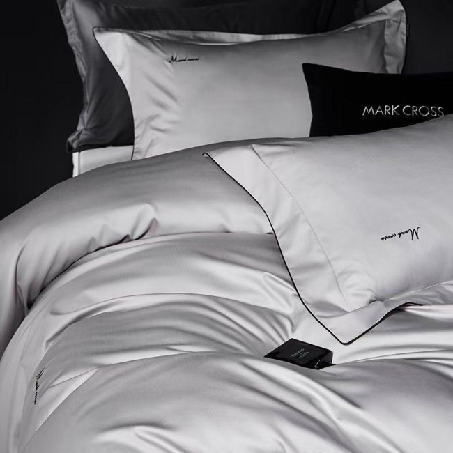 КПБ Mency Winni Mark Cross Бархатный сатин MENWMC001 КПБ Mency Winni Mark Cross Бархатный сатин MENWMC001