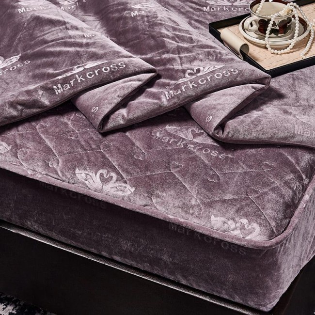 Одеяло Candie's Велюр c наматрасником и наволочками ODVCANN02 Одеяло Candie's Велюр c наматрасником и наволочками ODVCANN02