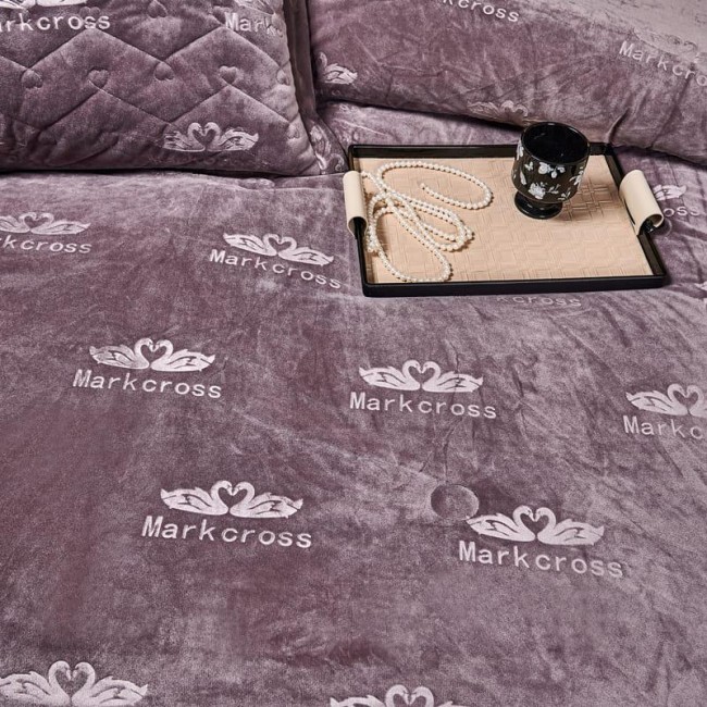 Одеяло Candie's Велюр c наматрасником и наволочками ODVCANN02 Одеяло Candie's Велюр c наматрасником и наволочками ODVCANN02