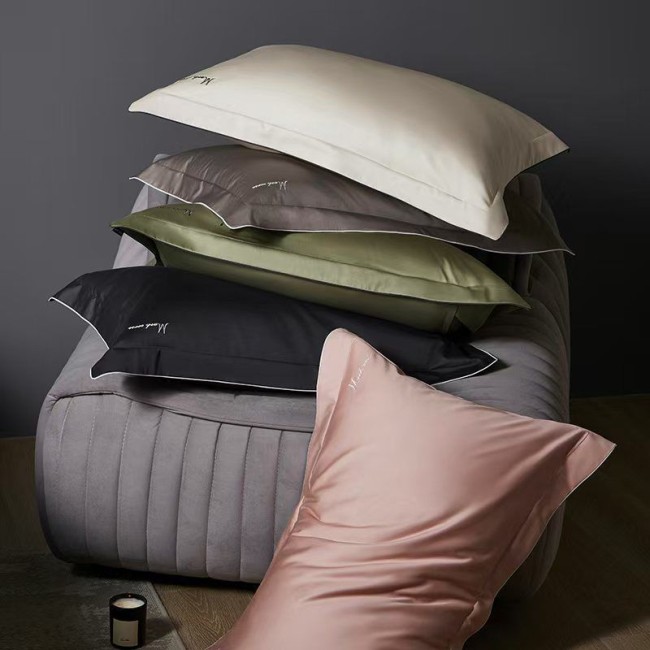 КПБ Mency Winni Mark Cross Бархатный сатин MENWMC002 КПБ Mency Winni Mark Cross Бархатный сатин MENWMC002