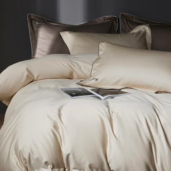 КПБ Mency Winni Mark Cross Бархатный сатин MENWMC003 КПБ Mency Winni Mark Cross Бархатный сатин MENWMC003