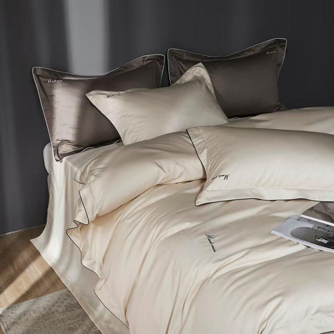 КПБ Mency Winni Mark Cross Бархатный сатин MENWMC003 КПБ Mency Winni Mark Cross Бархатный сатин MENWMC003