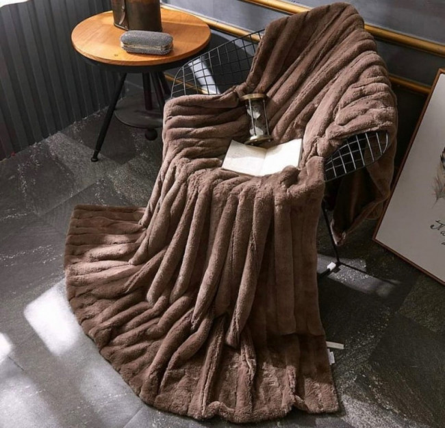 Плед Меховой КРОЛИК ПОЛОСКА Евро в ассортименте PLKRP Плед Меховой КРОЛИК ПОЛОСКА Евро в ассортименте PLKRP