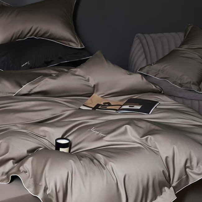 КПБ Mency Winni Mark Cross Бархатный сатин MENWMC004 КПБ Mency Winni Mark Cross Бархатный сатин MENWMC004