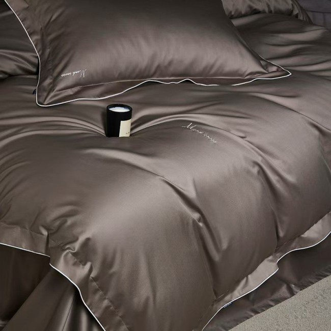 КПБ Mency Winni Mark Cross Бархатный сатин MENWMC004 КПБ Mency Winni Mark Cross Бархатный сатин MENWMC004