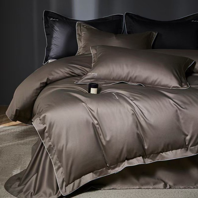 КПБ Mency Winni Mark Cross Бархатный сатин MENWMC004 КПБ Mency Winni Mark Cross Бархатный сатин MENWMC004