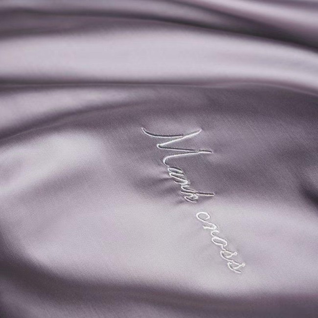 КПБ Mency Winni Mark Cross Бархатный сатин MENWMC005 КПБ Mency Winni Mark Cross Бархатный сатин MENWMC005