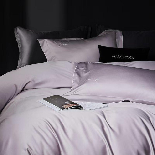 КПБ Mency Winni Mark Cross Бархатный сатин MENWMC005 КПБ Mency Winni Mark Cross Бархатный сатин MENWMC005