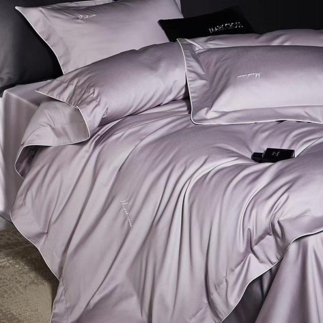 КПБ Mency Winni Mark Cross Бархатный сатин MENWMC005 КПБ Mency Winni Mark Cross Бархатный сатин MENWMC005