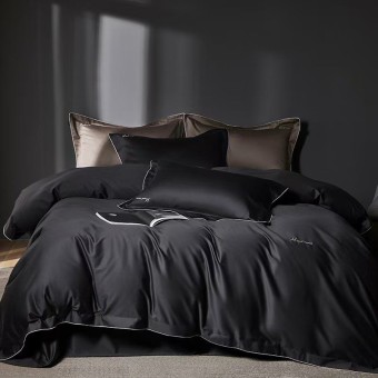 КПБ Mency Winni Mark Cross Бархатный сатин MENWMC006 КПБ Mency Winni Mark Cross Бархатный сатин MENWMC006