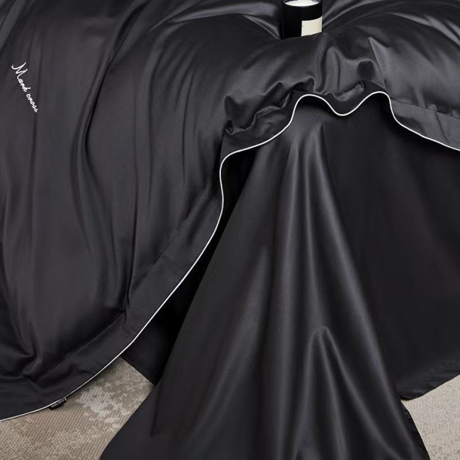 КПБ Mency Winni Mark Cross Бархатный сатин MENWMC006 КПБ Mency Winni Mark Cross Бархатный сатин MENWMC006