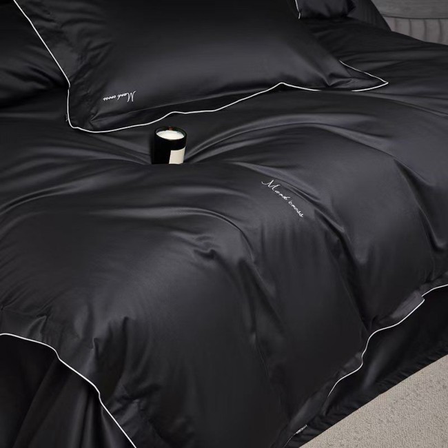 КПБ Mency Winni Mark Cross Бархатный сатин MENWMC006 КПБ Mency Winni Mark Cross Бархатный сатин MENWMC006