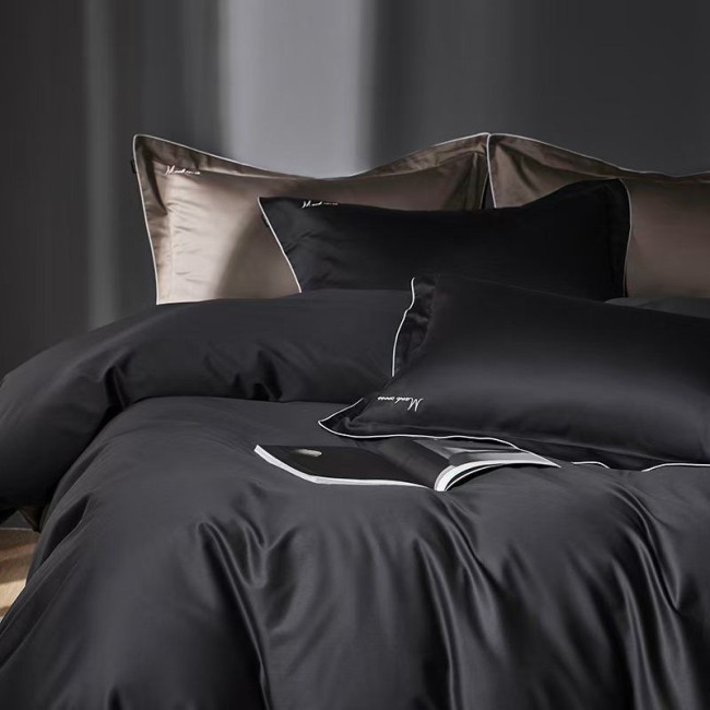 КПБ Mency Winni Mark Cross Бархатный сатин MENWMC006 КПБ Mency Winni Mark Cross Бархатный сатин MENWMC006