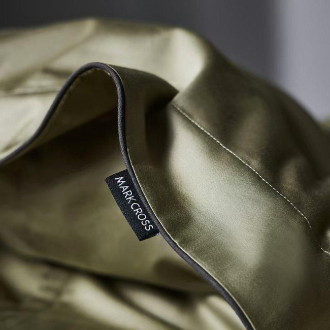 КПБ Mency Winni Mark Cross Бархатный сатин MENWMC007 КПБ Mency Winni Mark Cross Бархатный сатин MENWMC007