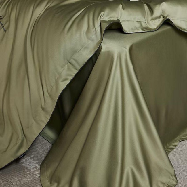 КПБ Mency Winni Mark Cross Бархатный сатин MENWMC007 КПБ Mency Winni Mark Cross Бархатный сатин MENWMC007