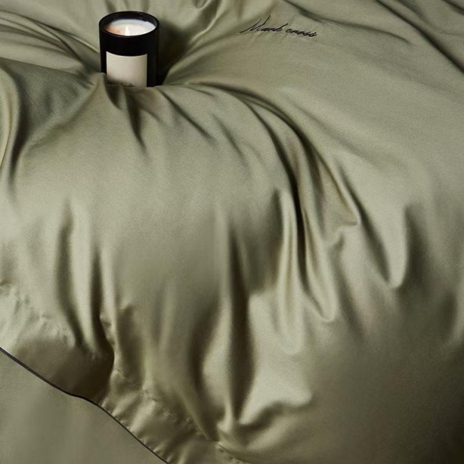 КПБ Mency Winni Mark Cross Бархатный сатин MENWMC007 КПБ Mency Winni Mark Cross Бархатный сатин MENWMC007